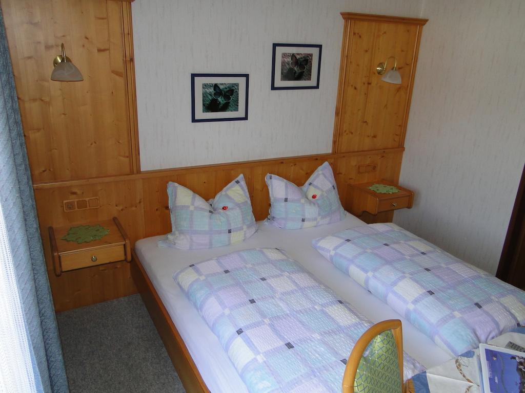 Pension Wildental Sankt Martin bei Lofer Zimmer foto